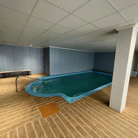 Sublime Vue Avec Piscine Apartamento